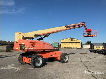 Plataforma telescópica JLG