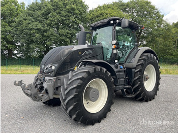 Trator VALTRA S374