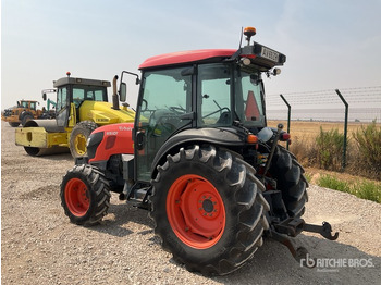 Trator KUBOTA
