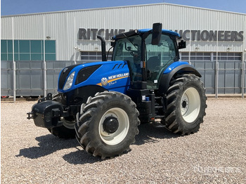 Trator NEW HOLLAND T7