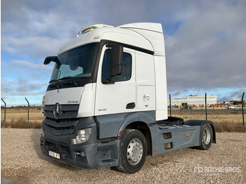 Tractor 2015 Mercedes-Benz Actros 1845LS 4x2 S/A Sleeper Truck Tractor: foto 2