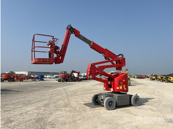 Plataforma articulada HAULOTTE HA12IP