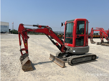 Mini escavadeira BOBCAT E26