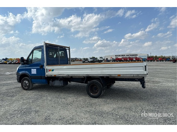 Carrinha de caixa aberta IVECO Daily 35c11