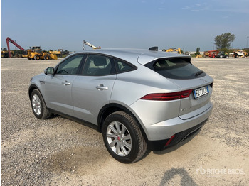 Automóvel 2019 Jaguar E-Pace D150 Automobile: foto 4 Automóvel 2019 Jaguar E-Pace D150 Automobile: foto 4