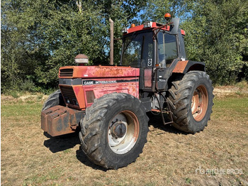 Trator CASE IH 1455XL