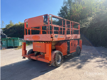 Plataforma de Tijera/ Plataforma de tesoura JLG