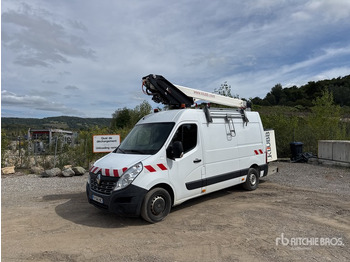 Caminhão com plataforma aérea RENAULT Master