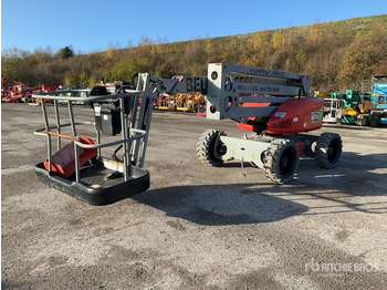 Plataforma articulada NIFTYLIFT