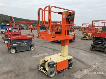 Plataforma de mastro vertical JLG