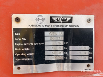 Triturador de martelos/ Destroçador 2004 Hamm GRW18 8 Wheel Pneumatic Roller: foto 2