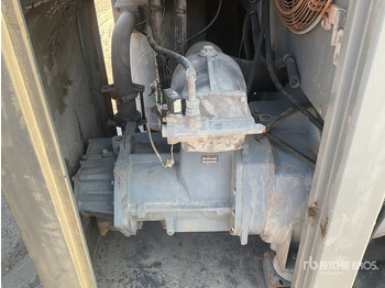 Compressor de ar 2005 Atlas Copco GA 132 Skid-Mounted Electric Air Compressor: foto 4