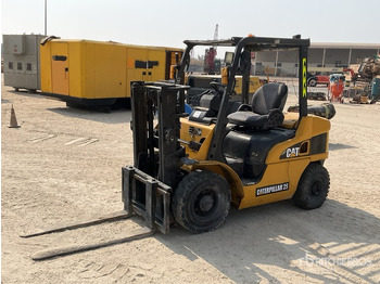 Empilhador a diesel CATERPILLAR DP