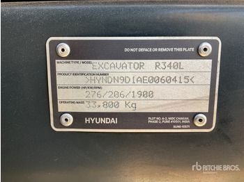 Escavadora de rastos HYUNDAI