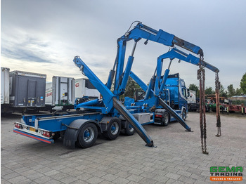 Semi-reboque transportador de contêineres/ Caixa móvel HAMMAR