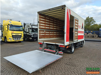 Camião furgão Iveco Eurocargo 120E18 4x2 Dagcab Euro5 - Handgeschakeld - GeslotenBak 5m - Laadklep 2000KG - 05/2026 APK: foto 2 Camião furgão Iveco Eurocargo 120E18 4x2 Dagcab Euro5 - Handgeschakeld - GeslotenBak 5m - Laadklep 2000KG - 05/2026 APK: foto 2