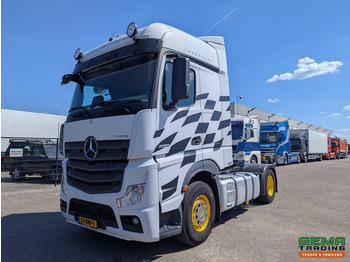 Tractor MERCEDES-BENZ Actros 1945