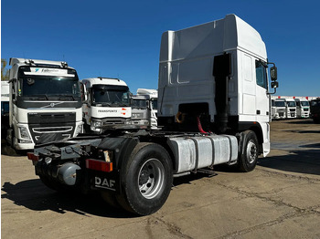 Tractor DAF XF 95.480 4X2 Tractor-unit Spring/Air ZF Manual Euro3 Airco: foto 4