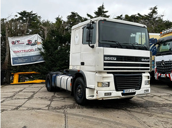 Tractor DAF XF 95 380