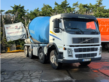 Camião betoneira VOLVO FM12 380