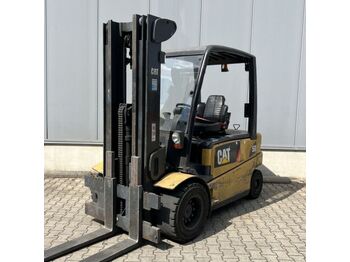 Empilhador elétrico CATERPILLAR EP