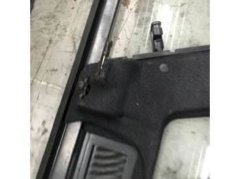 Cabine e interior para Equipamento de movimentação Door right for Linde series 386: foto 5