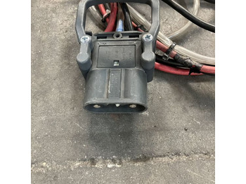 Sistema elétrico para Equipamento de movimentação Hawker 24V/60A Life Tech (2): foto 4