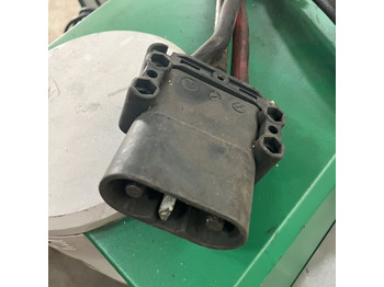 Sistema elétrico para Equipamento de movimentação Hoppecke D400 G24/125B-F14HO-HF Trak Air: foto 4
