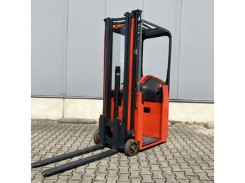 Empilhador elétrico LINDE E10