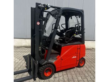 Empilhador elétrico LINDE E20