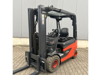 Empilhador elétrico LINDE E20