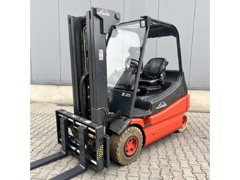 Empilhador elétrico LINDE E25