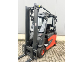 Empilhador elétrico LINDE E25