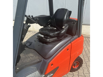 Empilhador a gás Linde H18T (391-02) EVO: foto 4