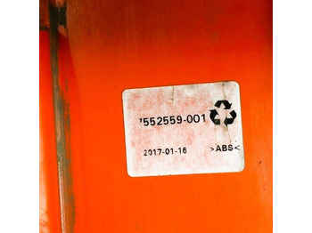Carroceria e exterior para Equipamento de movimentação Side cover right+left for Toyota / BT: foto 4 Carroceria e exterior para Equipamento de movimentação Side cover right+left for Toyota / BT: foto 4