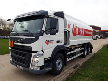Camião cisterna VOLVO FM
