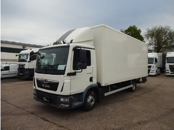 Carrinha de contentor MAN