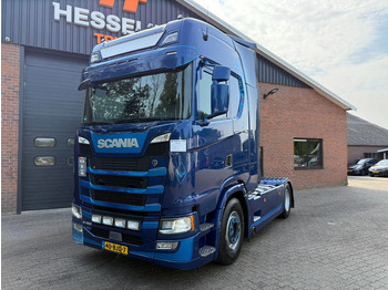 Tractor SCANIA S 450