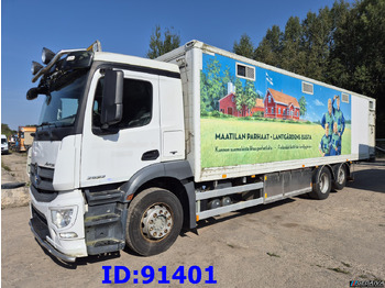 Camião transporte de gado MERCEDES-BENZ Antos 2532