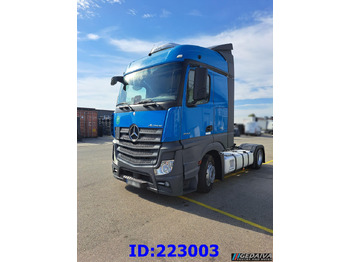 Tractor MERCEDES-BENZ Actros 1842