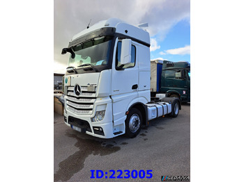 Tractor MERCEDES-BENZ Actros 1843
