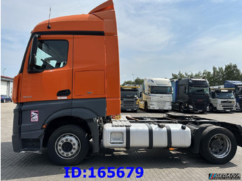 Tractor MERCEDES-BENZ Actros 1843