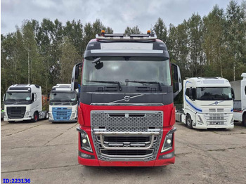 Camião chassi VOLVO FH16 750HP - 8x4 -Big Axles: foto 2