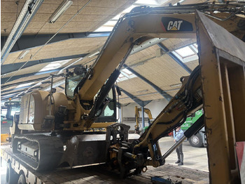 Mini escavadeira CATERPILLAR 308E2CR
