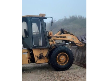 Pá carregadora de rodas HANOMAG