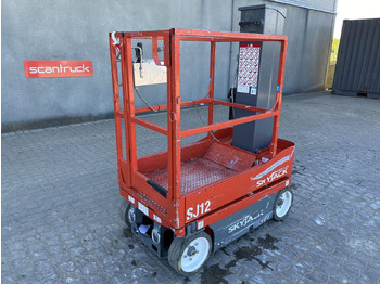Plataforma de mastro vertical SKYJACK