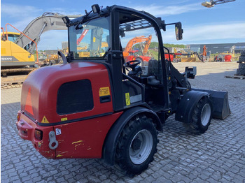 Carregadora articulada Weidemann 2070: foto 4