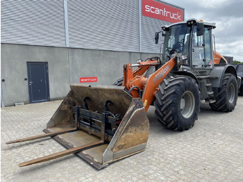 Pá carregadora de rodas WEYCOR