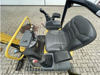 Mini escavadeira Yanmar VIO12: foto 3