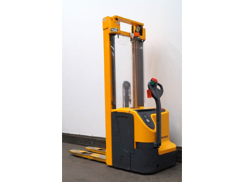 Stacker Jungheinrich EJC214: foto 2 Stacker Jungheinrich EJC214: foto 2